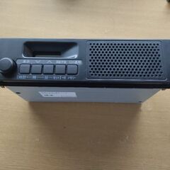 ダイハツ 純正 ラジオ AM/FM スピーカー内臓チューナー の画像