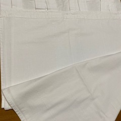 カーテンの画像