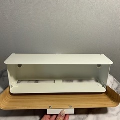 ケーブルボックス　壁掛け可の画像