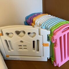 最終価格　出品終了間近　ベビーサークル　約9m分　扉付き