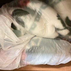 布団セット多数の画像