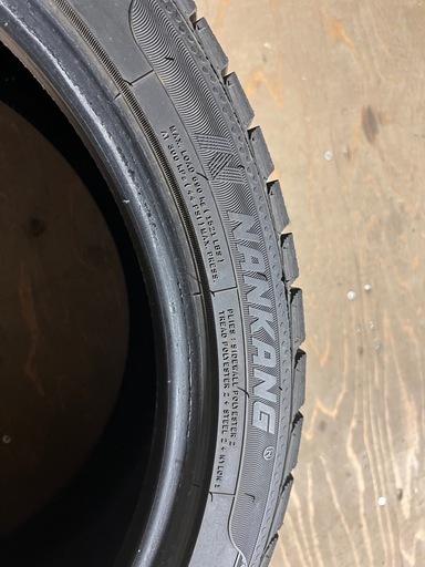 バリ山スタッドレス
