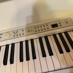 KORG 電子ピアノ　　　ジャンク品の画像