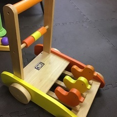 木製  手押し車  ベビーウォーカー  カタカタ  