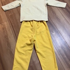 パジャマ上下セット100センチの画像