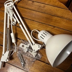 IKEA イケア LEDデスクスタンド　TERTIAL ワークランプ ホワイトの画像