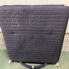 ATEX アテックス 折りたたみベッド 多段階リクライニング キャスター付 幅105cm×奥行215cm×高さ55cm の画像