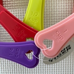 新品未使用❤️可愛いハートの計量カップ の画像