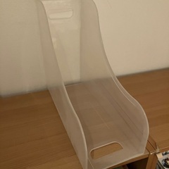 書類を仕分けして保管できる！ファイルスタンド