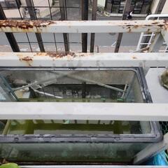 ガラス水槽、水槽台