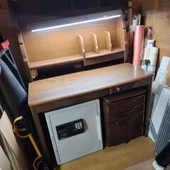 [無料] 学習机　本物の木　きれい