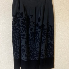 ARAMIS 黒スカート(日本製)の画像