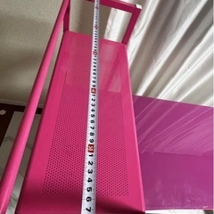 パソコンデスクの画像