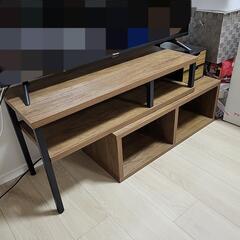 伸長式テレビ台の画像