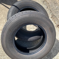 ハイエース/キャラバン用タイヤ 195/80R15   2本