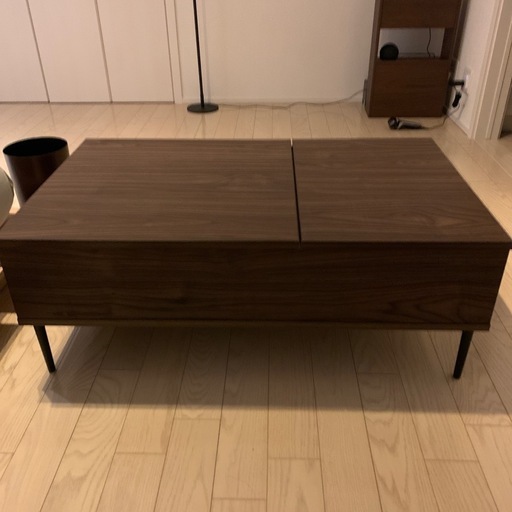 ニトリ　昇降式センターテーブル