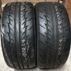 <新品•未使用>235/35/R19タイヤ