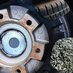 ハイエースホイール＆22年製スタッドレスタイヤ　4本セットの画像