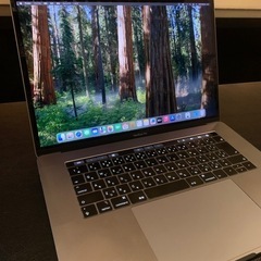 MacBook Pro 2019 15.4インチ　タッチバーの画像