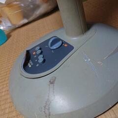 【清掃済投げ売り激安】【夜中 朝方取引可能】扇風機  の画像