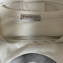 モンクレール　Tシャツの画像