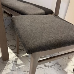 カリモク　ダイニングチェア2脚＆ベンチセット
