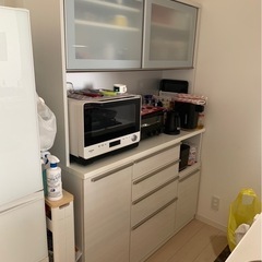 決定済み　
ニトリ　カップボード　2020年製　10/25まで