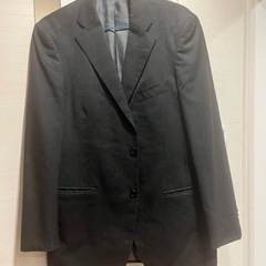 スーツの上着
