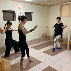 日本発✨ホットベリーダンス💃🎵の画像