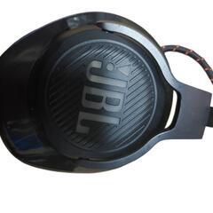 【美品】JBL Quantum 有線オーバーイヤーゲームヘッドホンセット

の画像