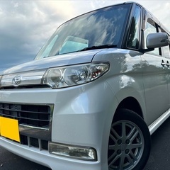 安心の1年保証付き☆低走行6万キロ☆月々1万円〜分割可❗️車検2年付き！【名義変更代込み】広い車内！大人気‼️ダイハツ タントカスタム☆HDDナビ付き☆走行中DVD見れます☆純正アルミ☆事故修復歴無し☆電動スライドドア☆ドライブレコーダー☆そのまま乗って帰れます！の画像