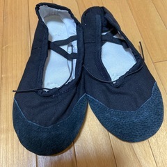 新品未使用　バレエシューズ　練習用　22センチ　ブラックの画像
