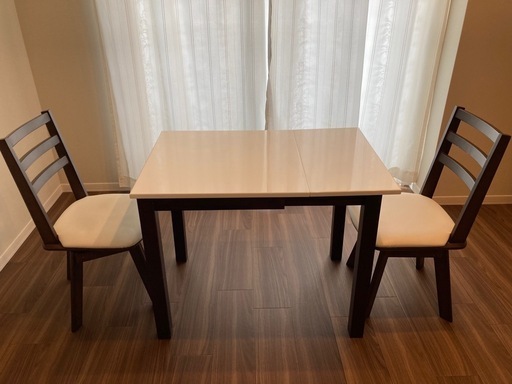 ダイニングテーブル&回転椅子セット
