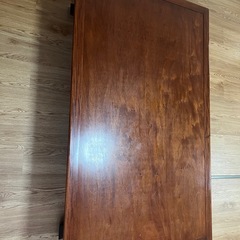 テーブル