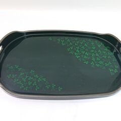 【中古品】 お盆J　黒地　緑色花柄入り　マルセイアート　樹脂製