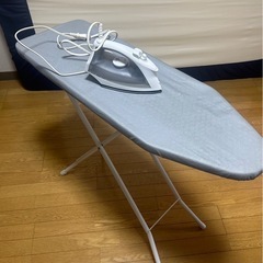 アイロン　アイロン台　300円