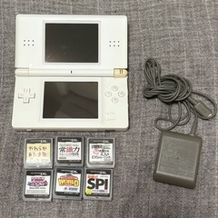 【美品】任天堂Nintendo　DSLite　本体　ホワイト　充...