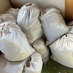 災害対策土嚢袋や薪