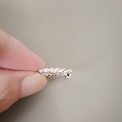 ヴィンテージ アンティーク エイボン フープ イヤリングの画像