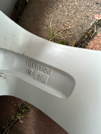 【値下げ】スパイクタイヤ　リンロン　215/60R16 2023年製  BSバルミナホイール