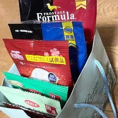 ドッグフード　サンプル　数種類