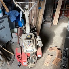 耕運機　クボタ！年式は、古いですが、まだつかえます！