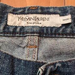 【美品！ほぼ未使用】YSLジーンズの画像