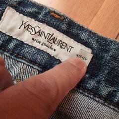 【美品！ほぼ未使用】YSLジーンズの画像