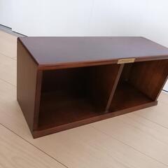 木製CDラック、コミックラックの画像