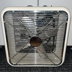 可愛いレトロな扇風機