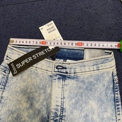 H&M スキニーデニム34の画像