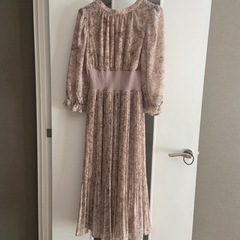 INGNI 花柄 ピンク ワンピース