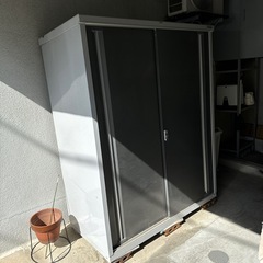 イナバ物置