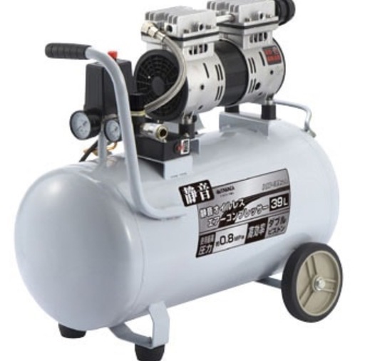 静音オイルレスコンプレッサー 39L
